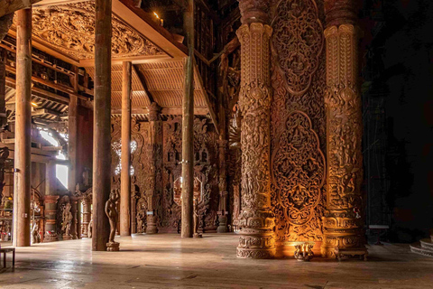 Pattaya Highlights: Private Half-Day Tour Sanctuary + Khao Chi Chan + Floating Market