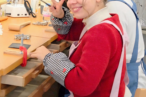 Seoul: Create Your Own Silver Souvenir to Last a Lifetime