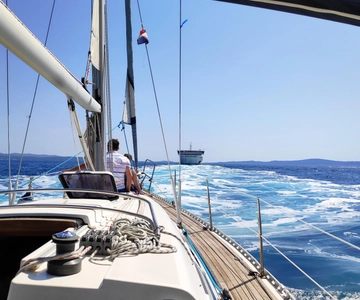Split: Half Day Sailing Tour with Swim Stop, Snacks and Wine