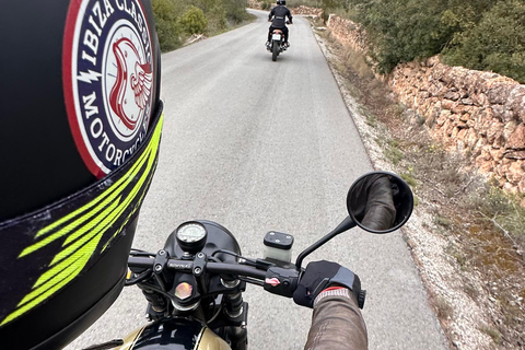 Ibiza: classic Bmw moto tour.