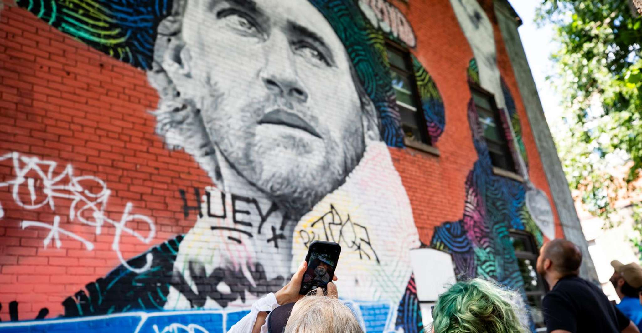 Montreal: The Original Locally Owned Street Art Walking Tour photo 6