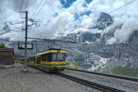 Spectacular ride to experience Jungfraujoch - Top of Europe Explore Jungfraujoch – Top of Europe from/to Grindelwald