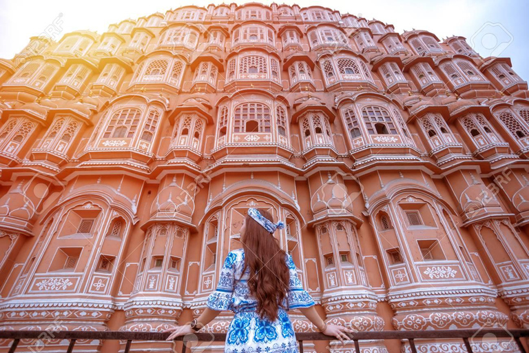 Jaipur (Pink City) Private Tagestour ab Agra mit dem AutoTour mit Tickets und Mittagessen