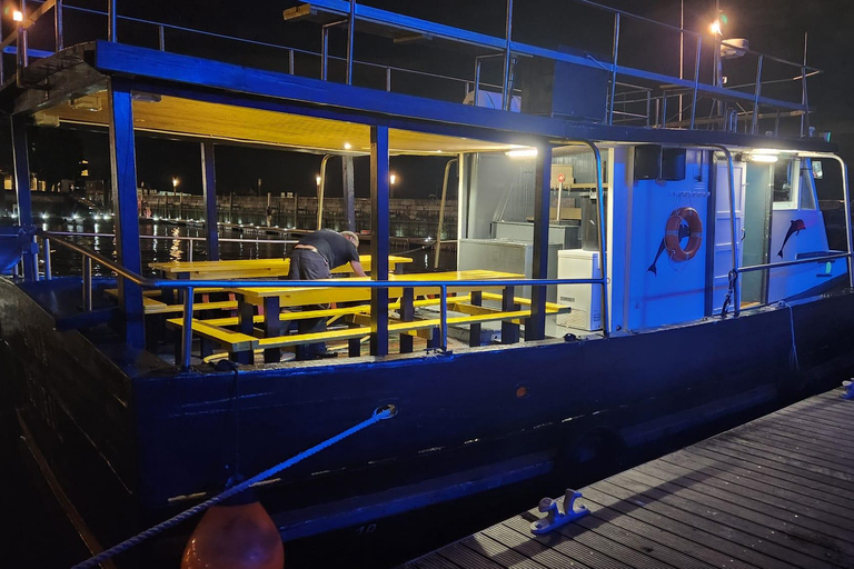 Cascais: Sunset Cruise to Lisbon with Open Bar