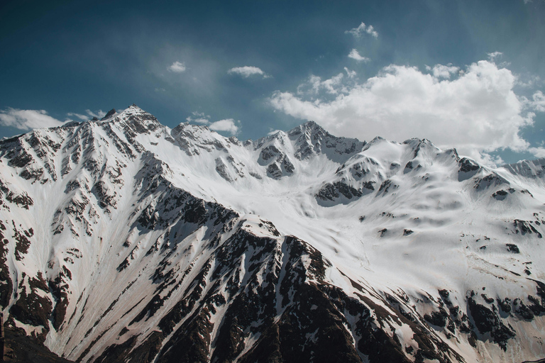 Stepantsminda: Caucasus Mountains Horseback Riding Tour