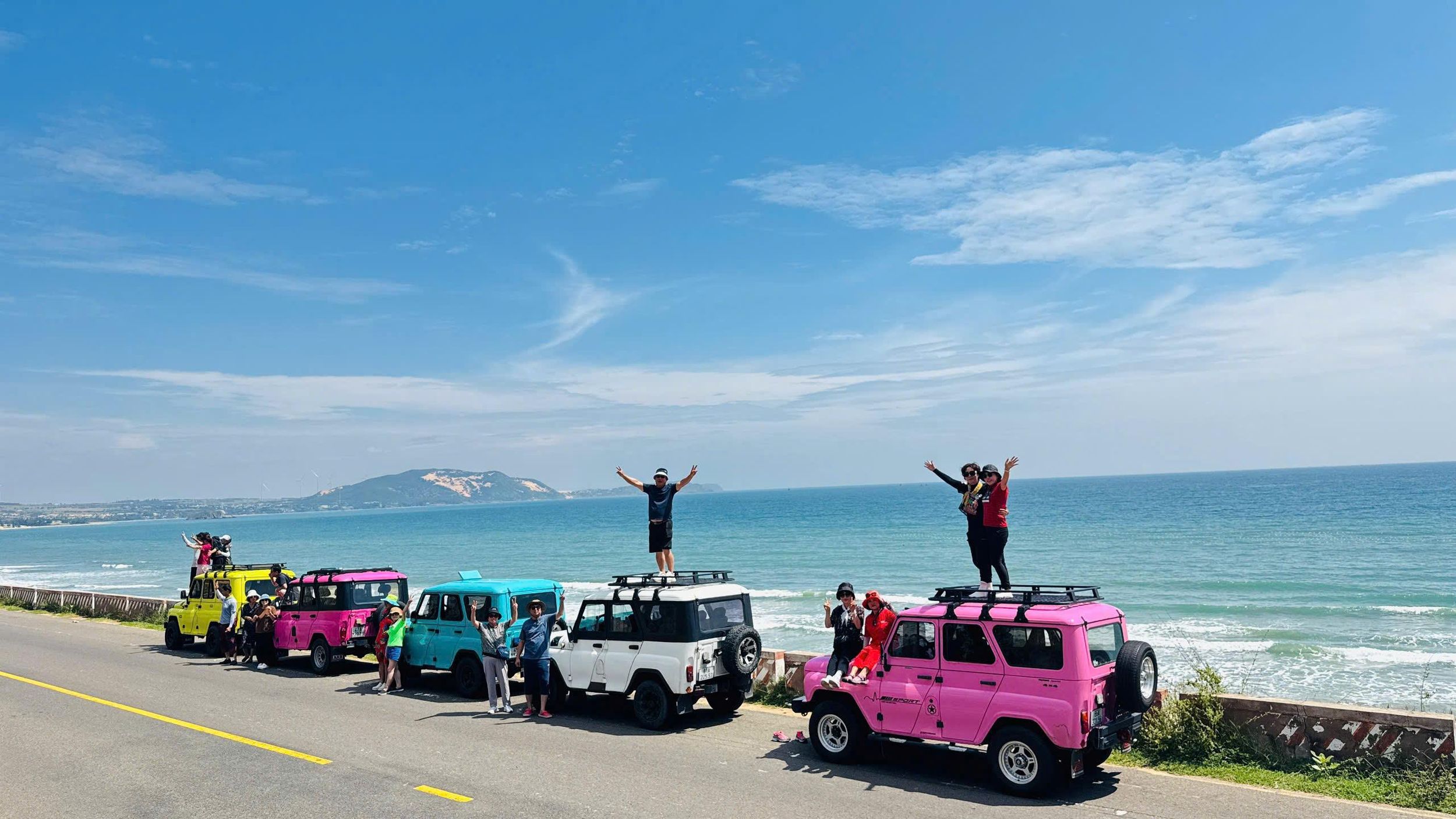 Mui Ne Gruppen Tour: Sonnenaufgang oder Sonnenuntergang Jeep Tour Sanddünen