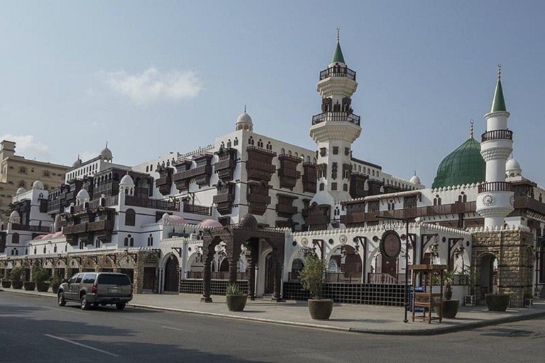 Jeddah: Private Full-Day Sightseeing Tour with Transfer