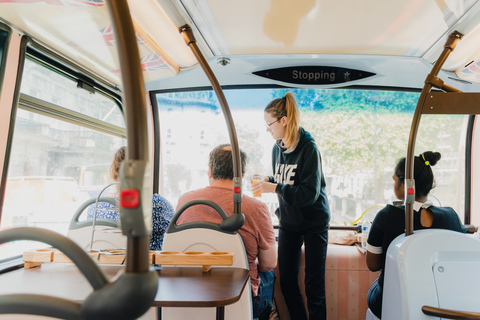 London: Afternoon Tea Bus mit einem Glas ProseccoLondon: Panorama-Bustour mit Nachmittagstee – Oberdeck