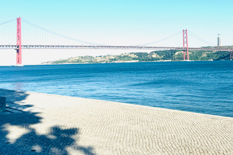 Lizbona: Belem Tour by TukTukLizbona: Belem TukTuk Tour