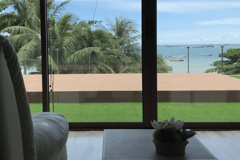 Pattaya: Let&#039;s Relax Spa Beachfront E-VoucherKörperpeeling (60 Min.): E-Voucher