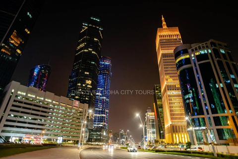 Doha: Tour de la ciudad a la luz de la luna con crucero en dhow árabe