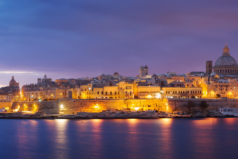 Sliema: Fernandes Fireworks Festival Cruise w/ Dinner+Drinks Without Transportation