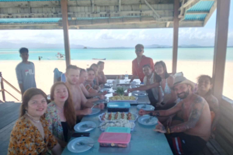 PALAWAN: Excursão pelas ilhas de Balabac com refeições em pensão completa