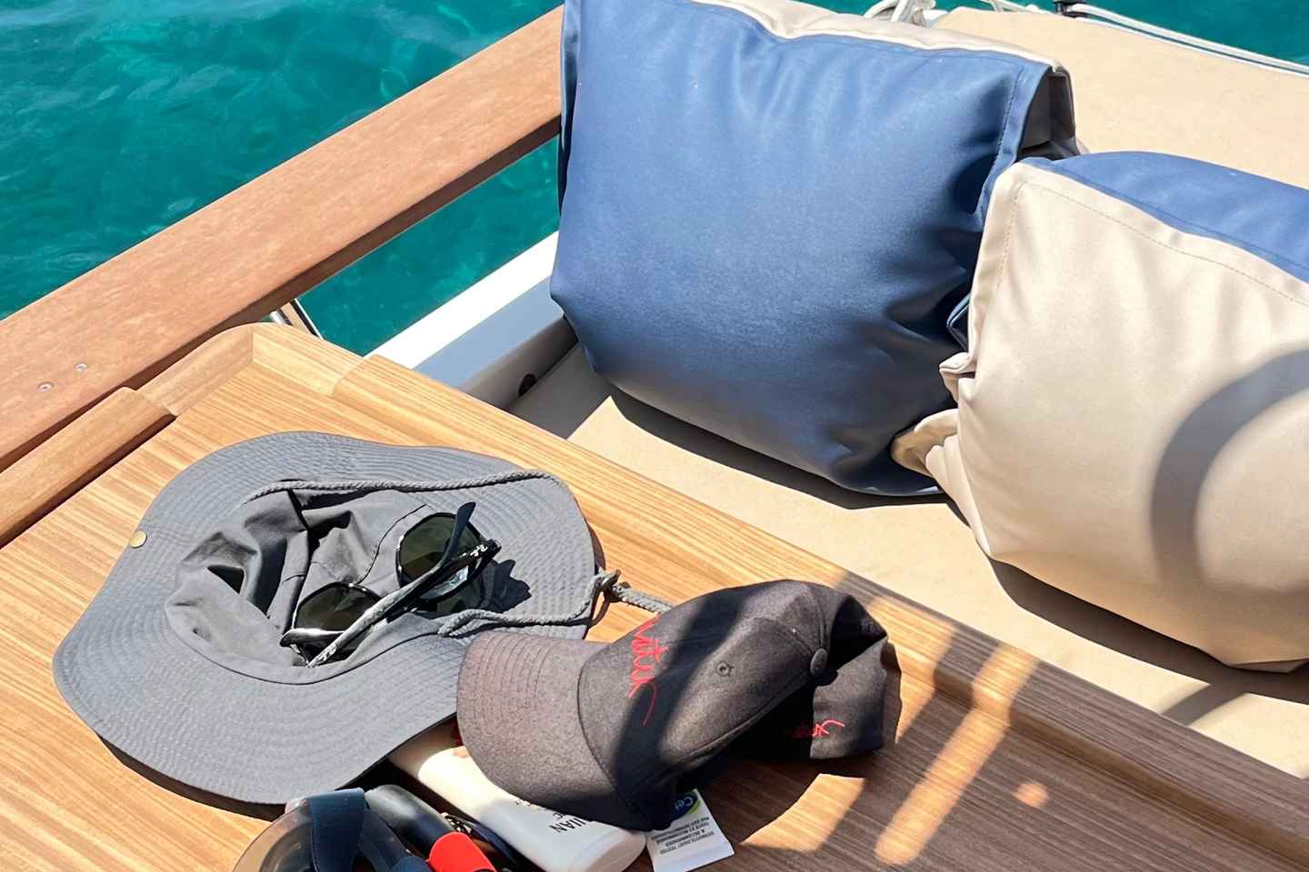 Marseille: Half-Day Boat Tour to the Calanques National Park