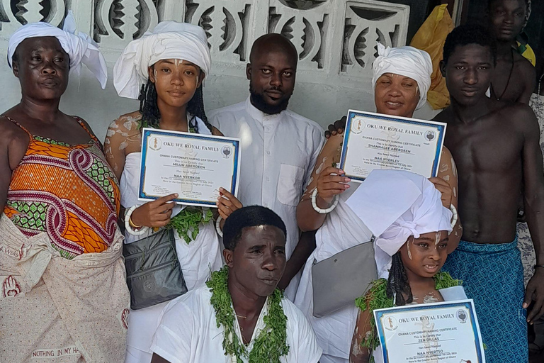 Accra: Ceremonia de nombramiento tradicional Ga + Experiencia de tour de la ciudad