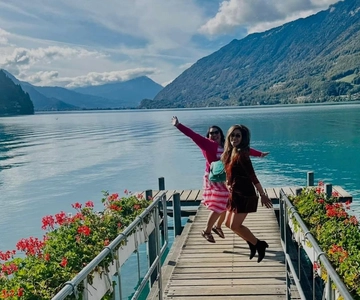 Interlaken: Gita in barca alle cascate di Giessbach ed escursione a Iseltwald