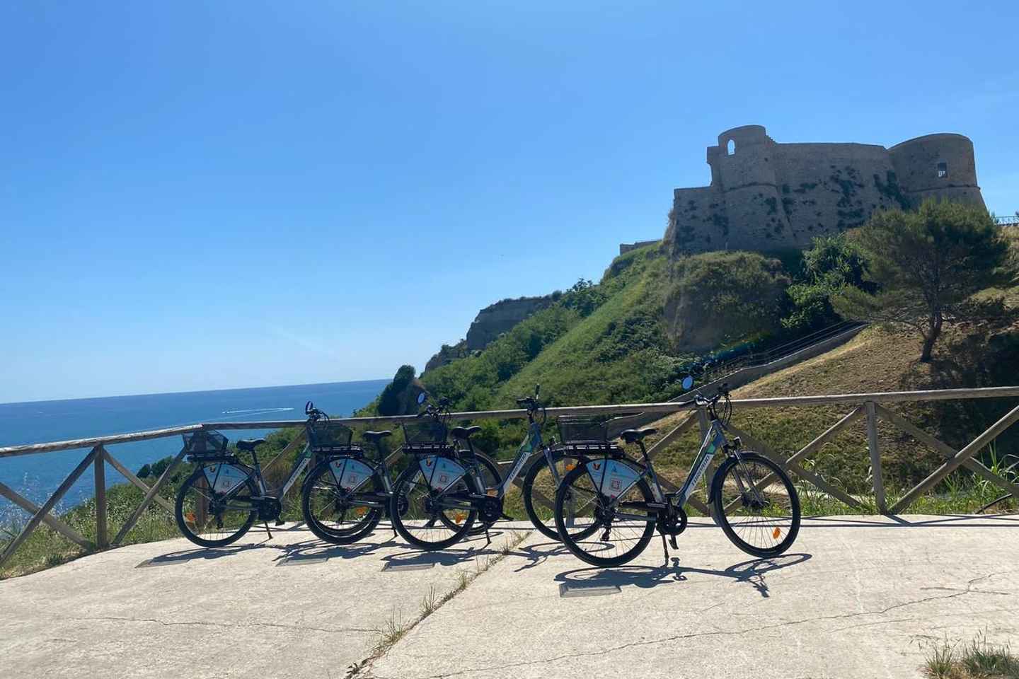 Ortona: noleggio e-bike sulla Costa dei Trabocchi