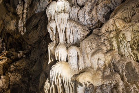 Labuan Bajo: 7-Stop Tour to Rangko Cave, Melo & Night Market