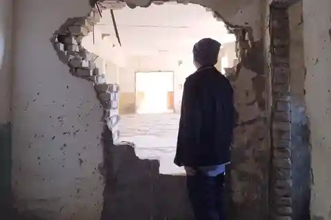 Von Tirana aus: Spaç-Gefängnis Tour mit Eintrittsgeldern
