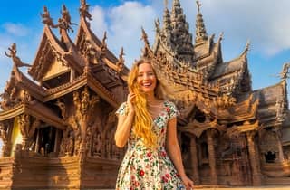 Ab Bangkok: Private Tagestour nach Pattaya mit Eintrittskarten