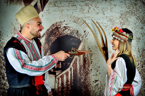 Plovdiv: Traditional Bulgarian Costume Photo Experience