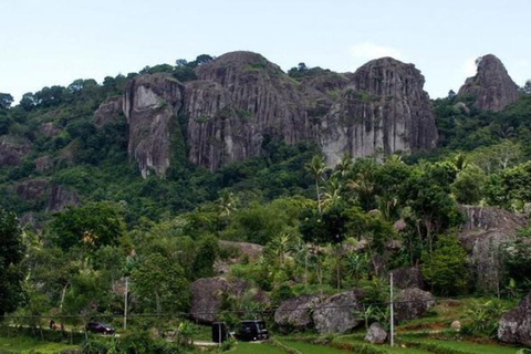 YOGYAKARTA ;: De berg Nglanggeran Dag en PIndul Oyo rivier