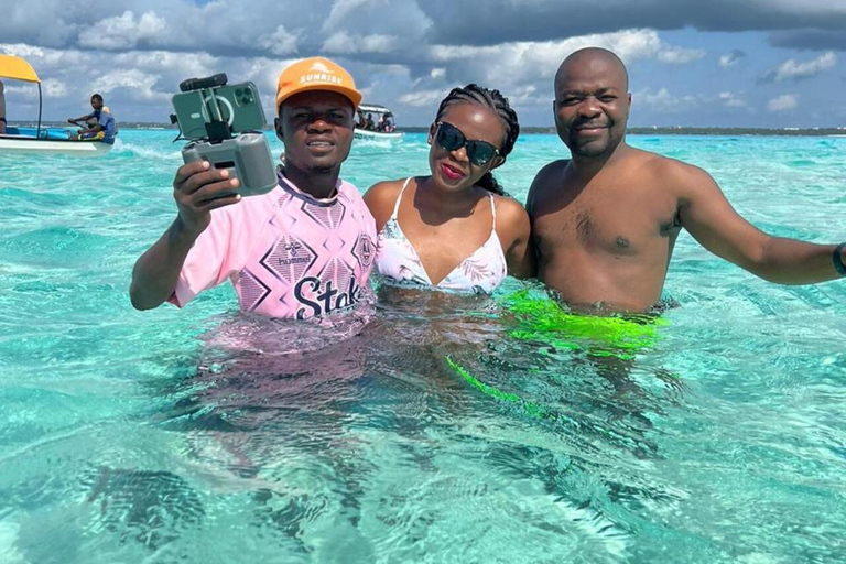 From Nugwi / Kendwa: Half Day Mnemba Island Tour With Pickup From Nungwi/ Kendwa Vs Shared Boat