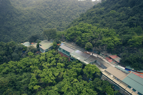Hanoi: Parfümpagode mit Bootsfahrt oder Lotus-SeidendorfPrivate Tour: Parfümpagode, Lotus-Seidendorf und Weihrauch
