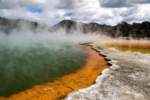 Private Luxury Auckland - Rotorua Geothermal Wonderlands Private Luxury Auckland-Rotorua Geothermal Wonderlands