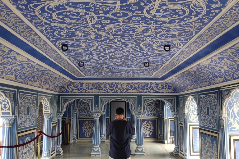 Jaipur : Tour de photographie InstagramVoiture privée, guide, billets d'entrée pour tous les monuments et déjeuner.