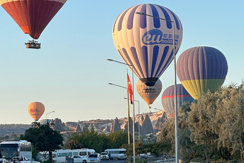 Göreme: Lot balonem na ogrzane powietrze z transferem i szampanemGöreme: Lot balonem na gorące powietrze z transferem i szampanem