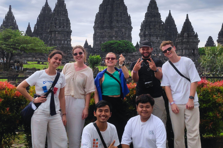 Yogyakarta: Borobudur, Prambanan Sunset & Merapi Lava View