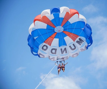 Dénia: Boottocht & Parasailing ervaring met zonsondergang optie