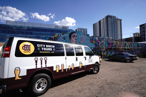 Phoenix: Original Brew Tour with Beer Tastings and Snack