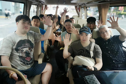 Shanghai: City Highlights Tour with Hotel Pickup