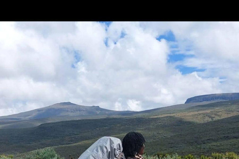 Nairobi: 4-Day Mount Kenya Trek with Accommodation
