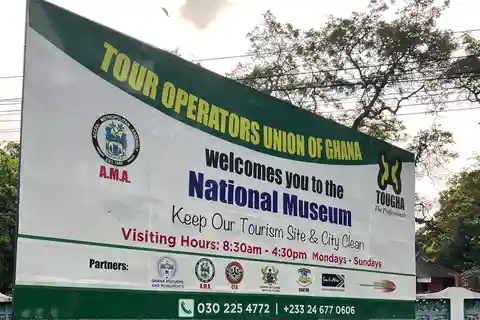Accra City Tour: Historical Exploration & Iconic Landmarks