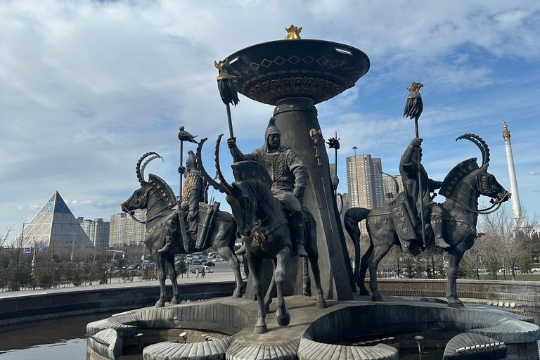 Tour della città di Astana: Guida privata certificata+pranzo+degustazione di vino