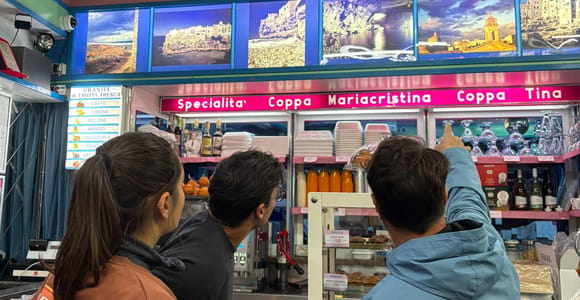 Polignano a Mare: Food Tour with a Professional Tour Guide