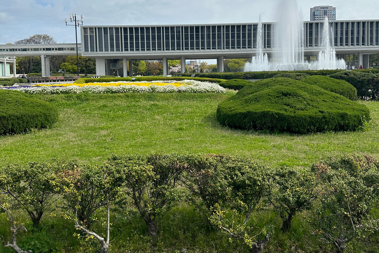 The history of Hiroshima, the event that shape the history.