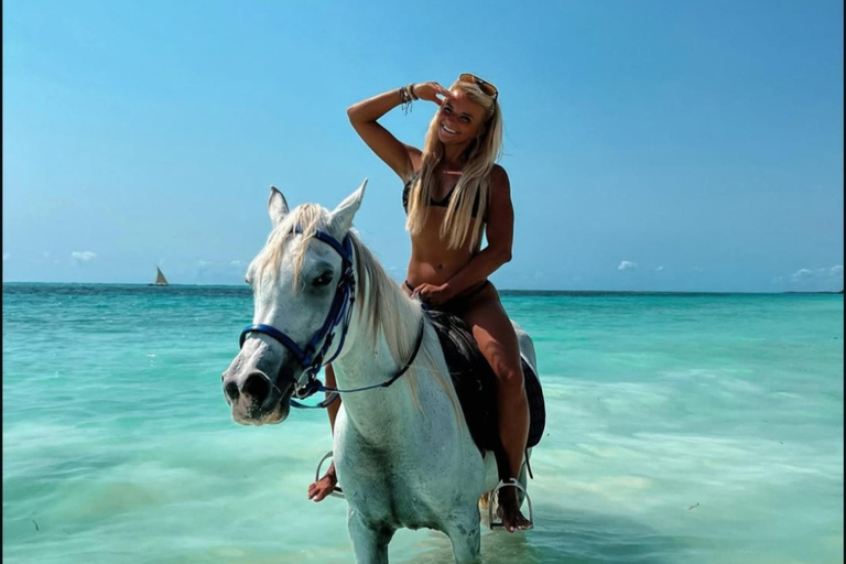 Zanzibar: Horseback Riding on the Beach with Guide