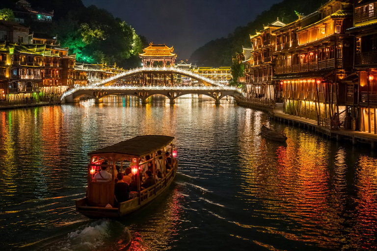 Zhangjiajie: Fenghuang Ancient Town Cruise Ticket & Transfer Tuo River Night Cruise E-Ticket