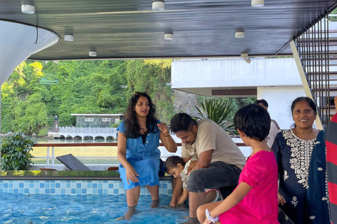 Hanoi: Ha Long Bay Day Cruise with Lunch, Cave & Kayaking Pick up in Hanoi old quarter