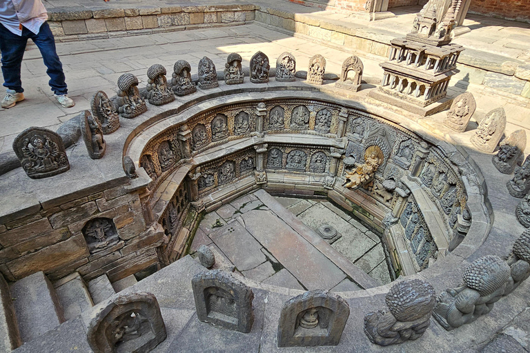 Tour de un día completo por las ciudades de Patan y Bhaktapur