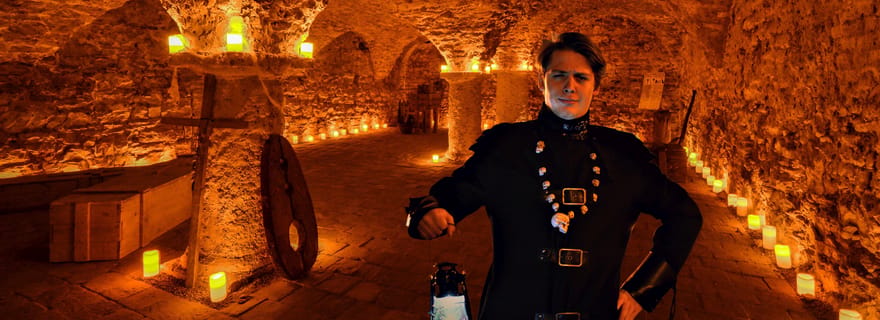 Praga: Fantasmas, Lendas, Subterrâneo Medieval e Masmorra