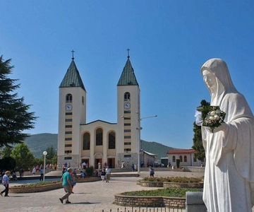 From Makarska: Medugorje Day Trip