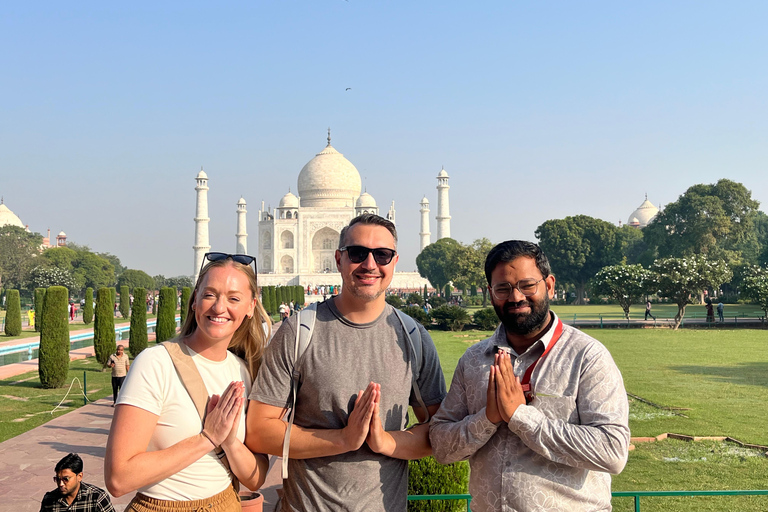 From Delhi: Taj Mahal Sunrise Tour with Elephant Conserving Tour With Car + Guide
