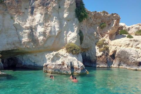 Chania Bay: Private Cruise with Snacks&Drinks, Snorkel-11PAX