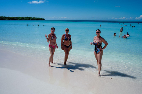 Punta Cana : Saona Island VIP 4 first class beach and sunsetBook with 20us and pay 100 us on the day of the tour.