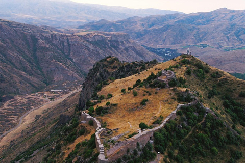 Jeeping Tour: Fortresses & Sacred Trails of Vayots Dzor